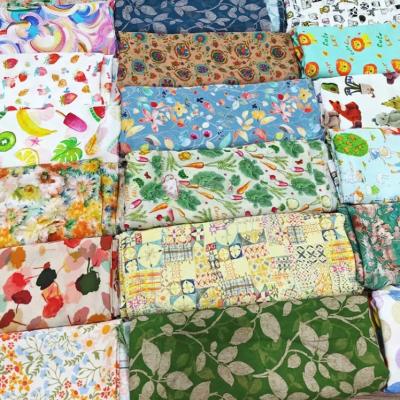  Hot Selling Customized Woven Printed 100% Cotton Organic Cotton Poplin Fabric For Dress