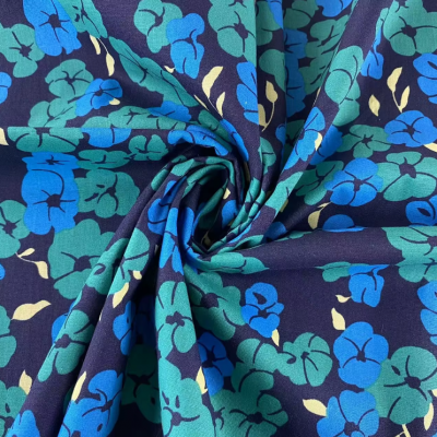 Colorful Floral Design Cotton Printed Fabric Low MOQ Wholesale Customization Woven Poplin Cotton Fabric For Women Clothing